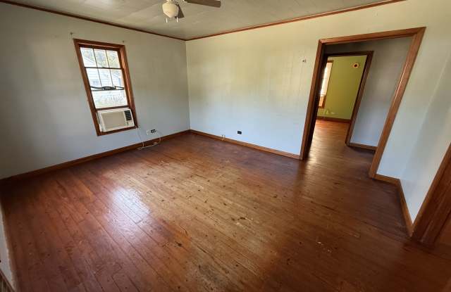 347 S Cedar St photos photos