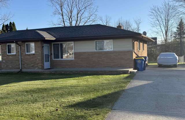 27550 Schiller - 27550 Schiller Street, Macomb County, MI 48047