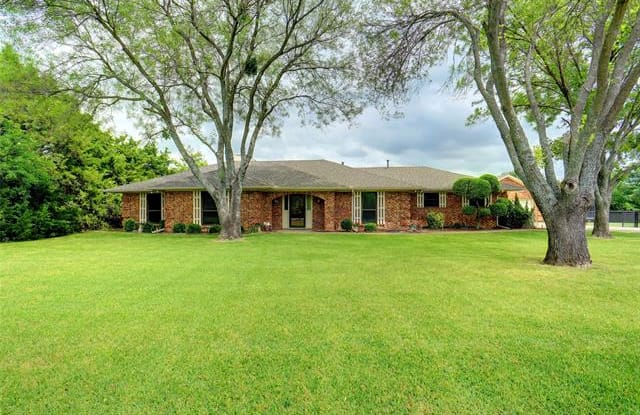 2605 S Quail Run Court - 2605 South Quail Run Court, Southlake, TX 76092