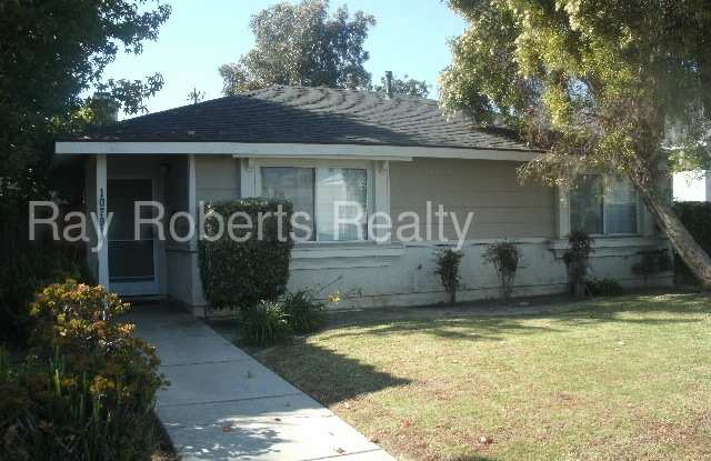10791 Cherry Street - 10791 Cherry Street, Los Alamitos, CA 90720