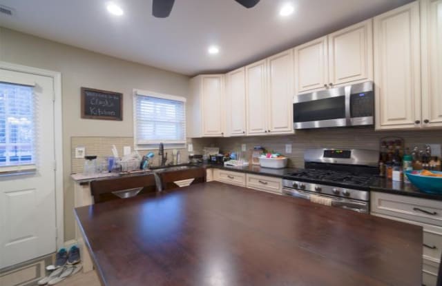 3351 Clay St NE - 3351 Clay Street Northeast, Washington, DC 20019