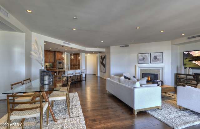 7181 E CAMELBACK Road Gallery 4