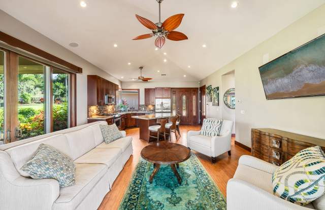 2BR/2BA- Private Furnished Cottage in The Plantation Estates Gallery 3