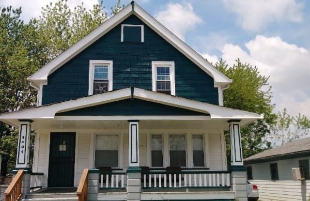4404 E. 156th St 2nd floor 2 bedrooms - 4404 East 156th Street, Cleveland, OH 44128