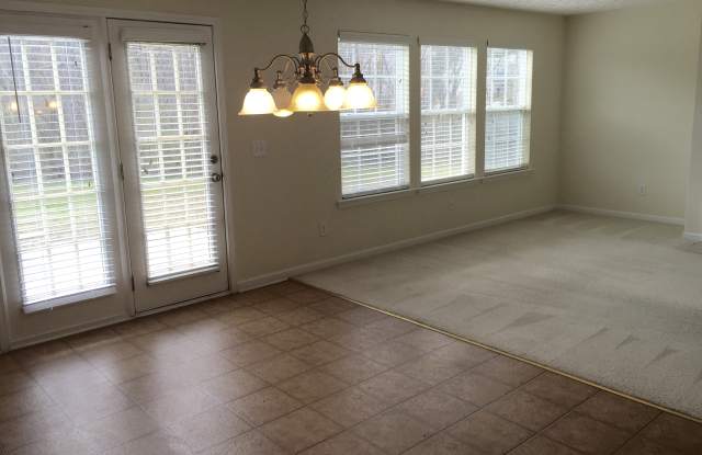 1177 Matt Moore Court Gallery 4