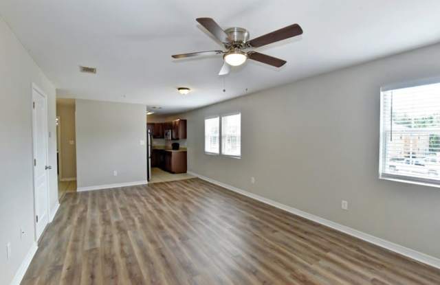 489 Tegarden Road Gallery 2