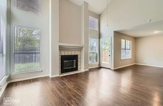 935 Sylvan Creek Drive Gallery 3