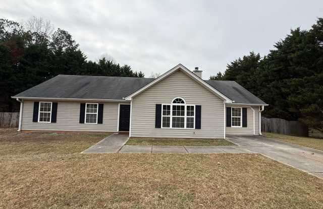 Comfort Meets Convenience — Move-In Ready! photos photos