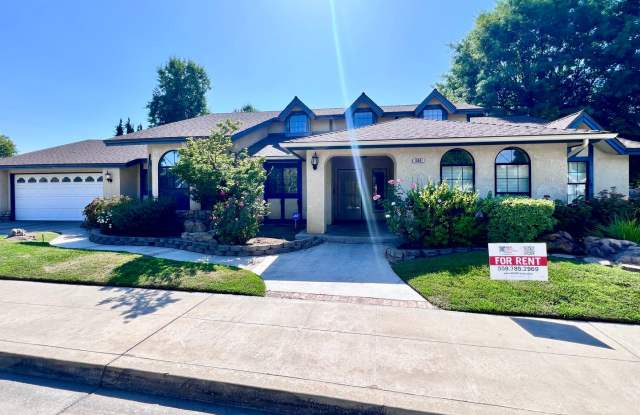 $2,795 Friant  Champlain Dr, 4 Bedroom 2 Bathroom - Woodward Lakes Community - Pheasant Run Dr. Fresno - 10001 North Pheasant Run Drive, Fresno, CA 93730