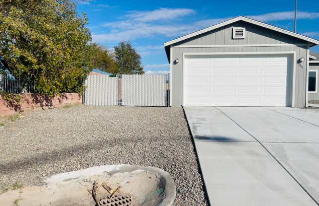3BD/2BA Newer Home for Rent in Bullhead City, AZ Gallery 4