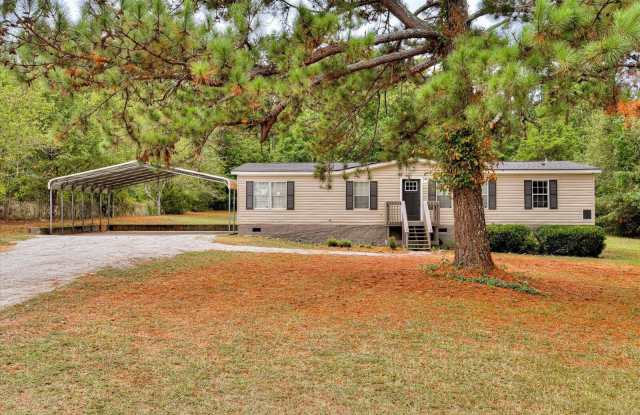 470 CAROLE Drive Gallery 4