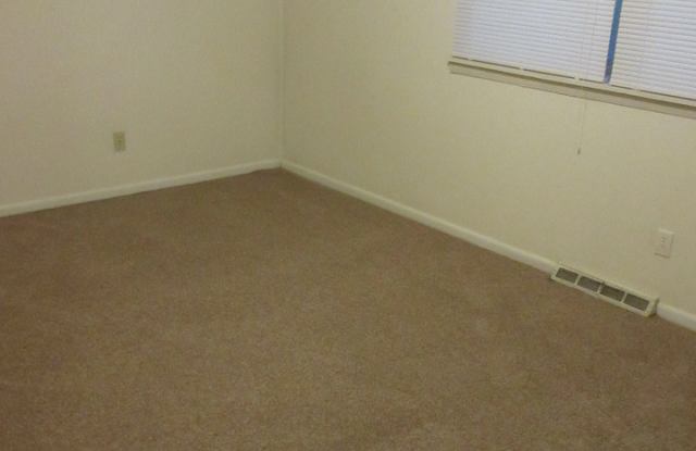 1612 Anthony St. photos photos