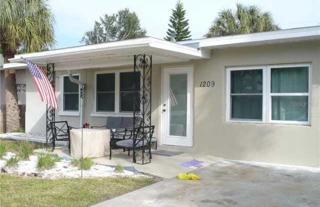 1209 BAY PINE BOULEVARD Gallery 2
