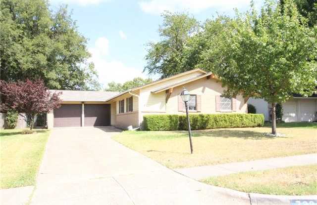 722 Terryland Drive Gallery 4