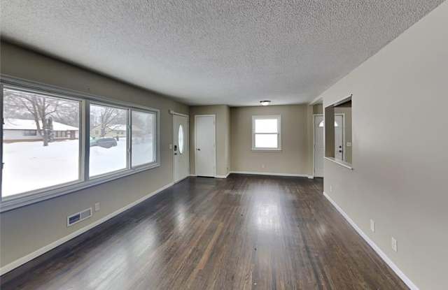 5931 Zenith Avenue N Gallery 2