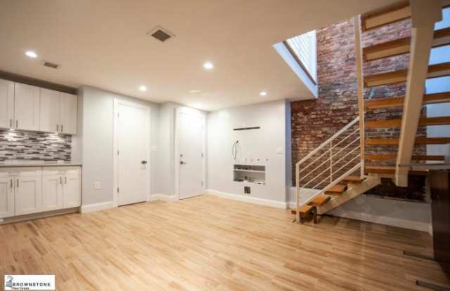 488 Third Avenue Gallery 4
