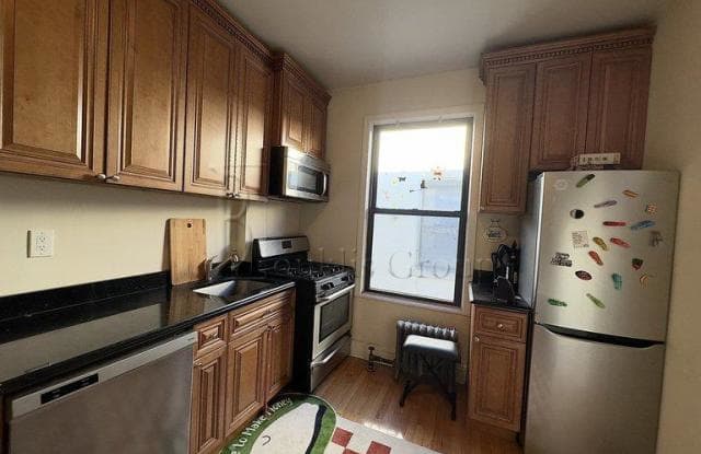 31-27 34th Street - 31-27 34th Street, Queens, NY 11106