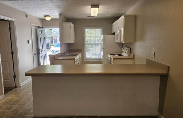 2246 Bridgeton Road Gallery 4