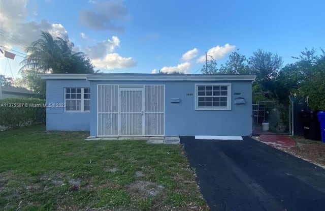2023 NE 169th St - 2023 Northeast 169th Street, North Miami Beach, FL 33162