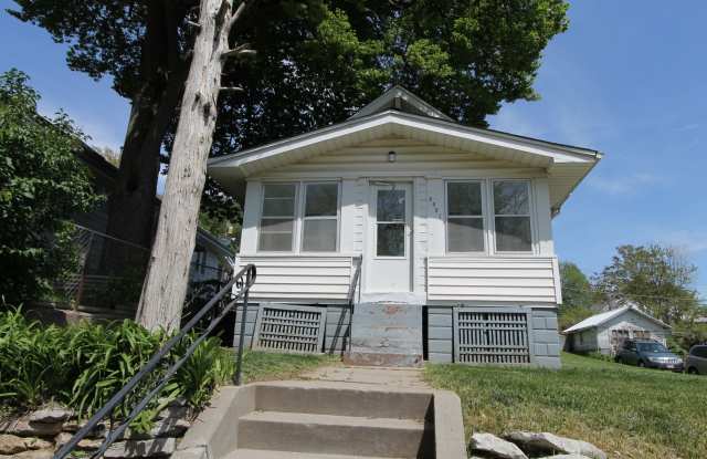 Lovely South Omaha Home. Available Soon! Appliances Included photos photos