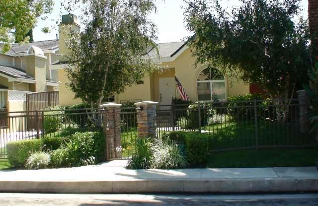 14320 Hortense Street photos photos