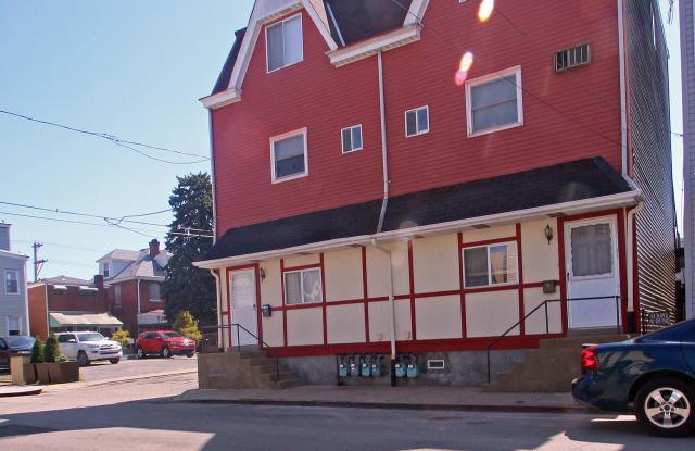 215 Ella St photos photos