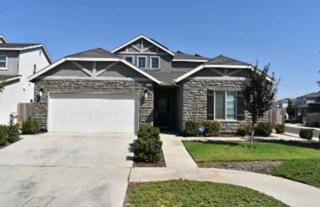 2423 Gabriel Drive - 2 photos photos