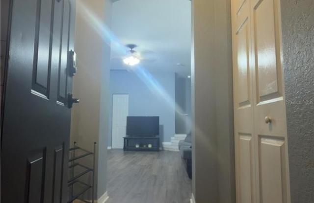 5031 SUNRIDGE PALMS Drive Gallery 2