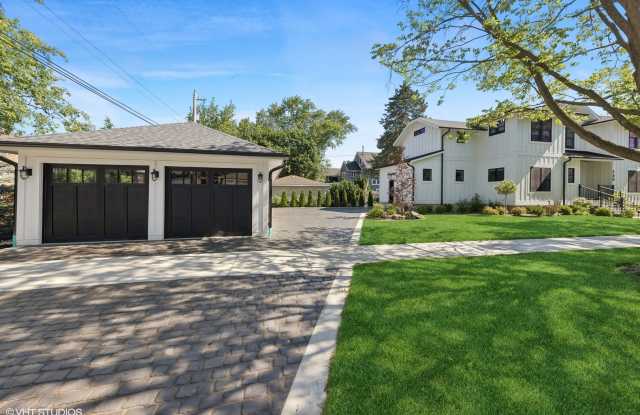 240 S Brainard Avenue Gallery 3