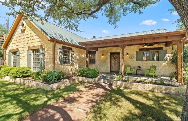 102 Camm Lary Cir photos photos