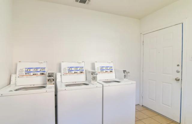 Knoll Creek Gallery 4