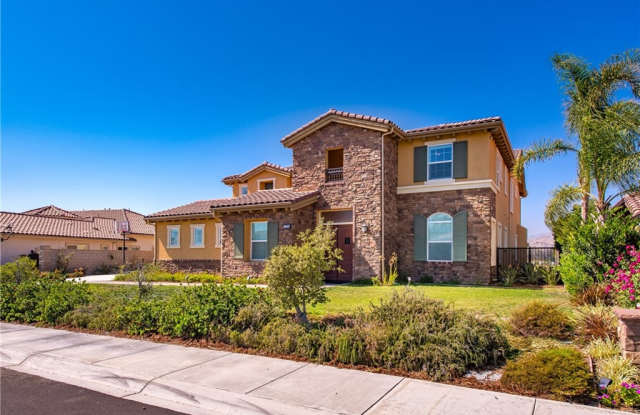 7379 Nicklaus Road Gallery 3