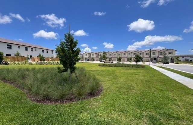 2655 SE SW 25 TER - 2655 Southeast 25th Terrace, Homestead, FL 33035 2655 SE SW 25 TER - 2655 Southeast 25th Terrace, Homestead, FL 33035