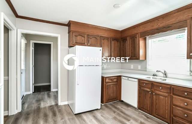 1100 Lightwood Drive Gallery 4