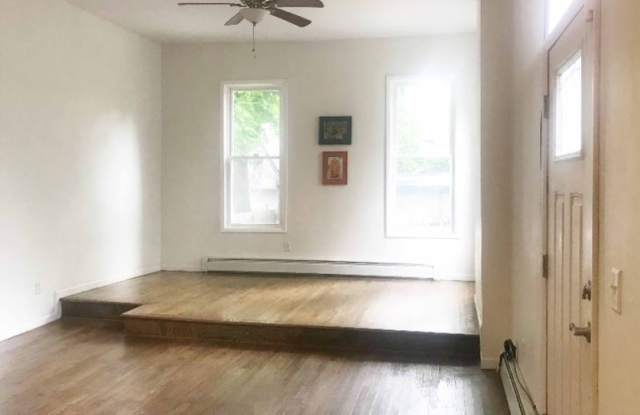 153 Lander Street Studio - 153 Lander Street, Newburgh, NY 12550