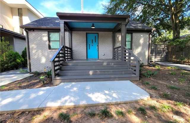 367 Ashley Avenue NE photos photos