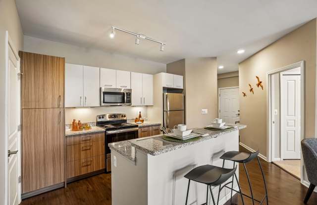 Five Points Apartments Gallery 1