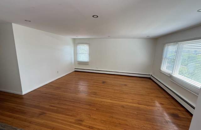 72 Edgewood Ave photos photos