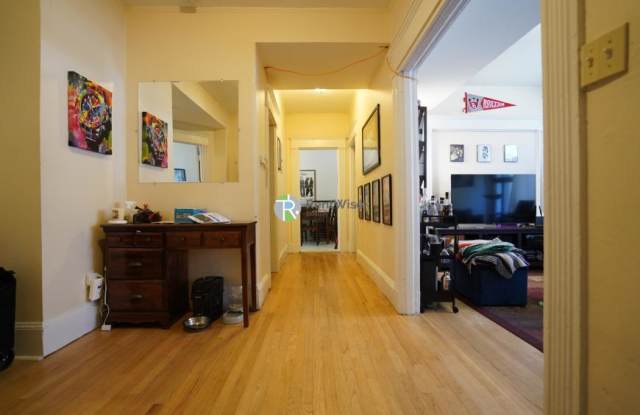 10 Foster St. - 10 Foster Street, Brookline, MA 02446