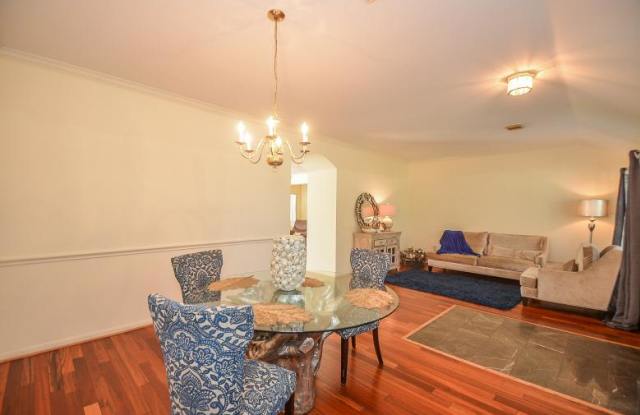 9523 Flying Eagle Ct Gallery 4