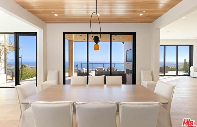 5366 Horizon Dr Gallery 3