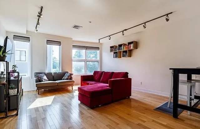 24 Bay State Rd Unit 14 Gallery 1