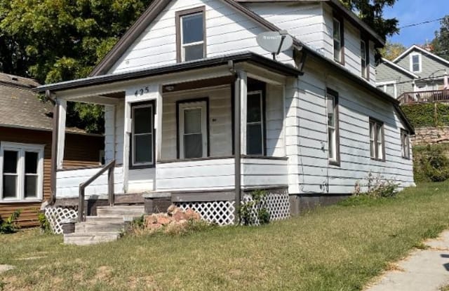 425 Damon St - 425 Damon Street, Council Bluffs, IA 51503 425 Damon St - 425 Damon Street, Council Bluffs, IA 51503