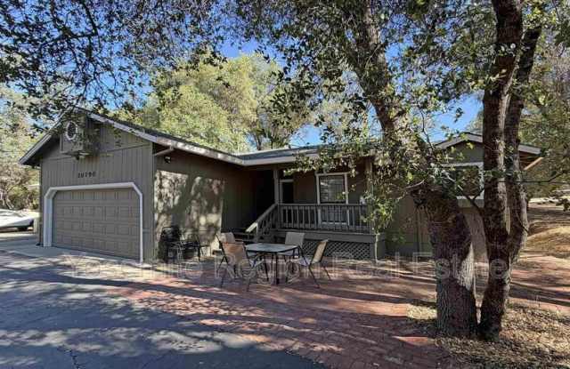20790 Ferretti Road Gallery 1