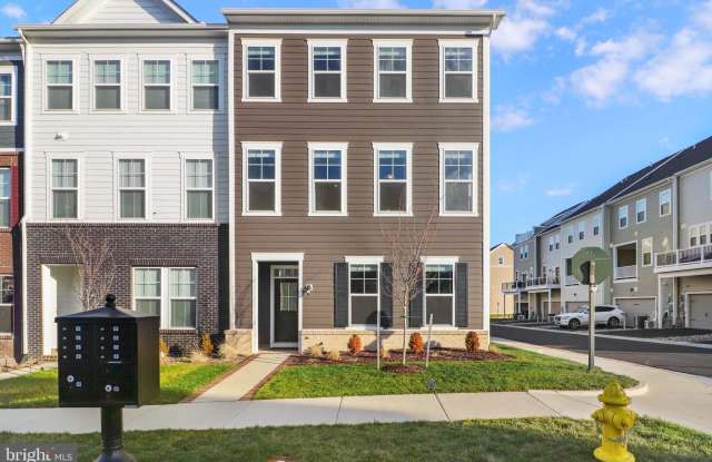 17789 OSPREY HARBOR Lane Gallery 1