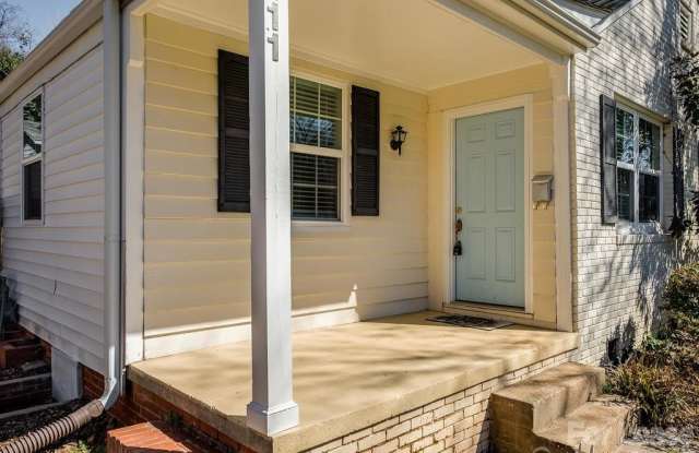 5111 Valley Stream Road Gallery 4