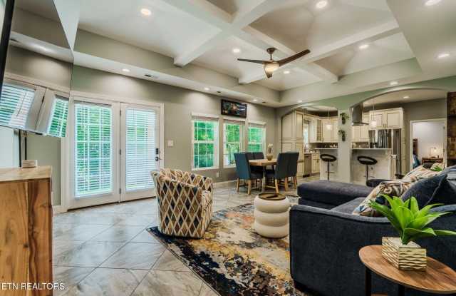 5360 Amherst Woods Lane photos photos