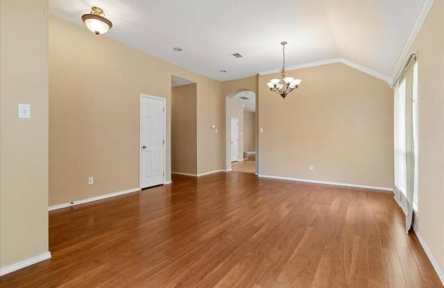10610 Stone Falls Lane Gallery 2