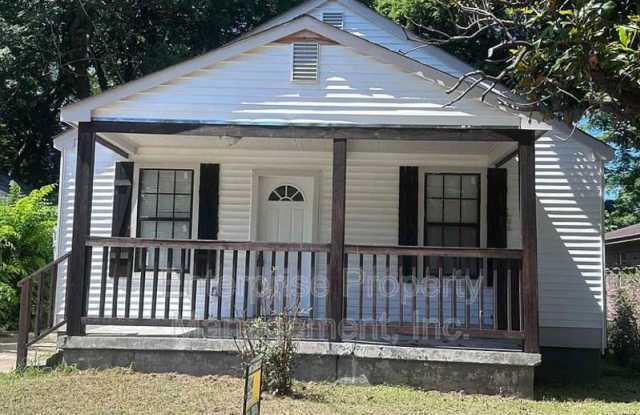 2498 Vandale Ave Gallery 1
