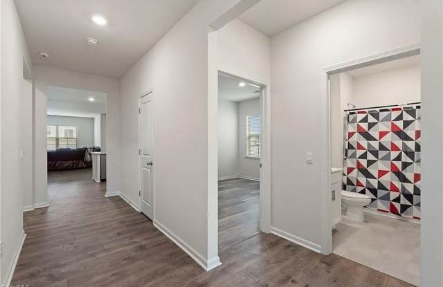 Single Story Ranch in Greensboro! Gallery 3